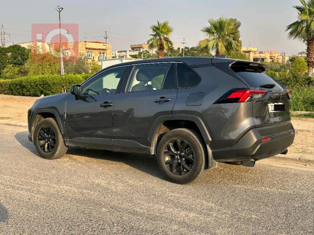 تويوتا راف 4